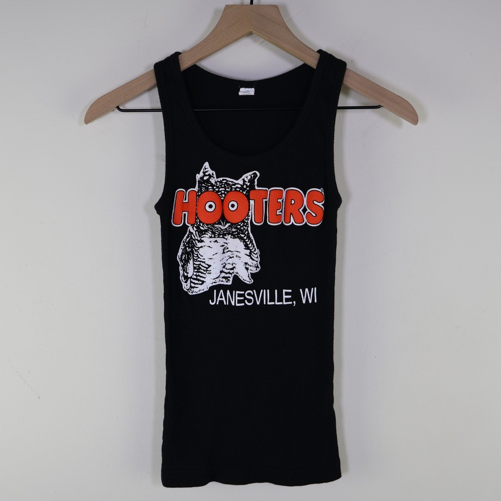 Hooters Janesville WI Graphic‎ Tank Top Black Tultex Ribbed Cotton Womens Small